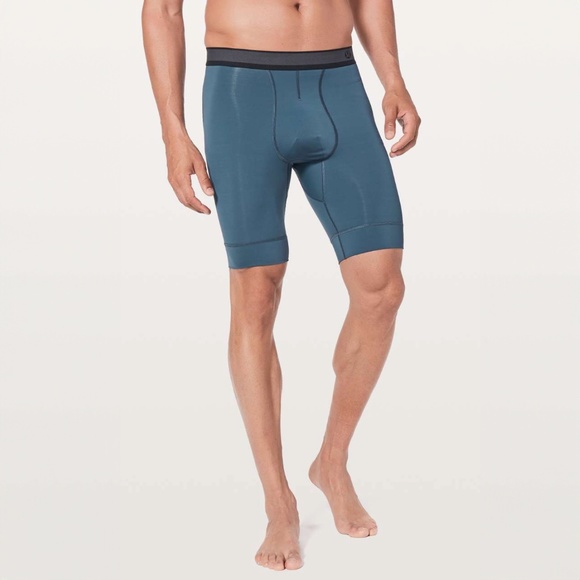 Lululemon Lock Em Down Boxer Light *9" – Blue - Picture 1 of 4